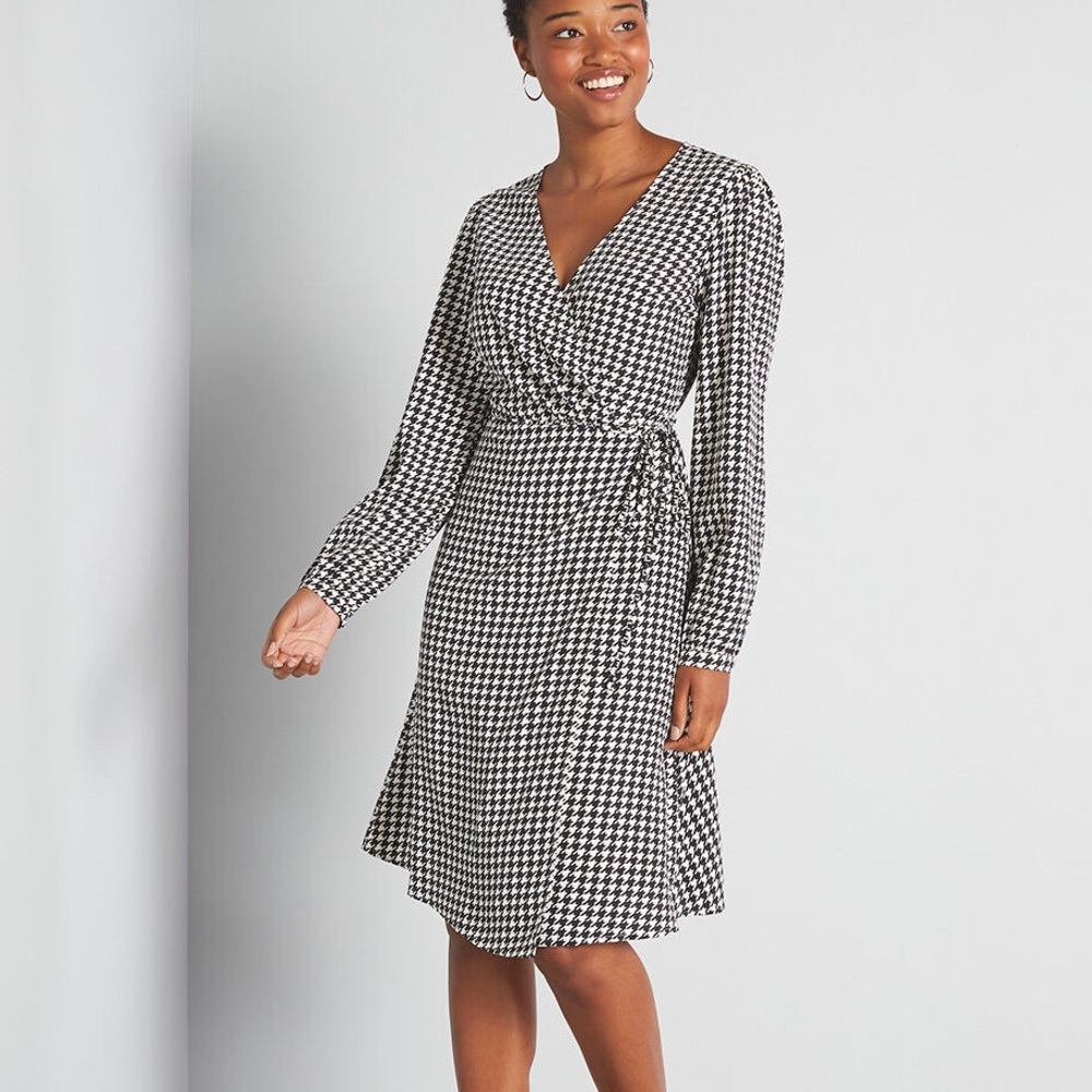 Modcloth Houndstooth wrap dress NWT